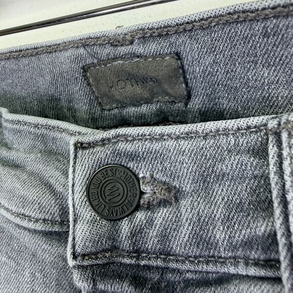 MOTHER Jeans The Insider Crop Step Fray 26 Gray Barely There Distressed Raw Hem - Picture 4 of 14